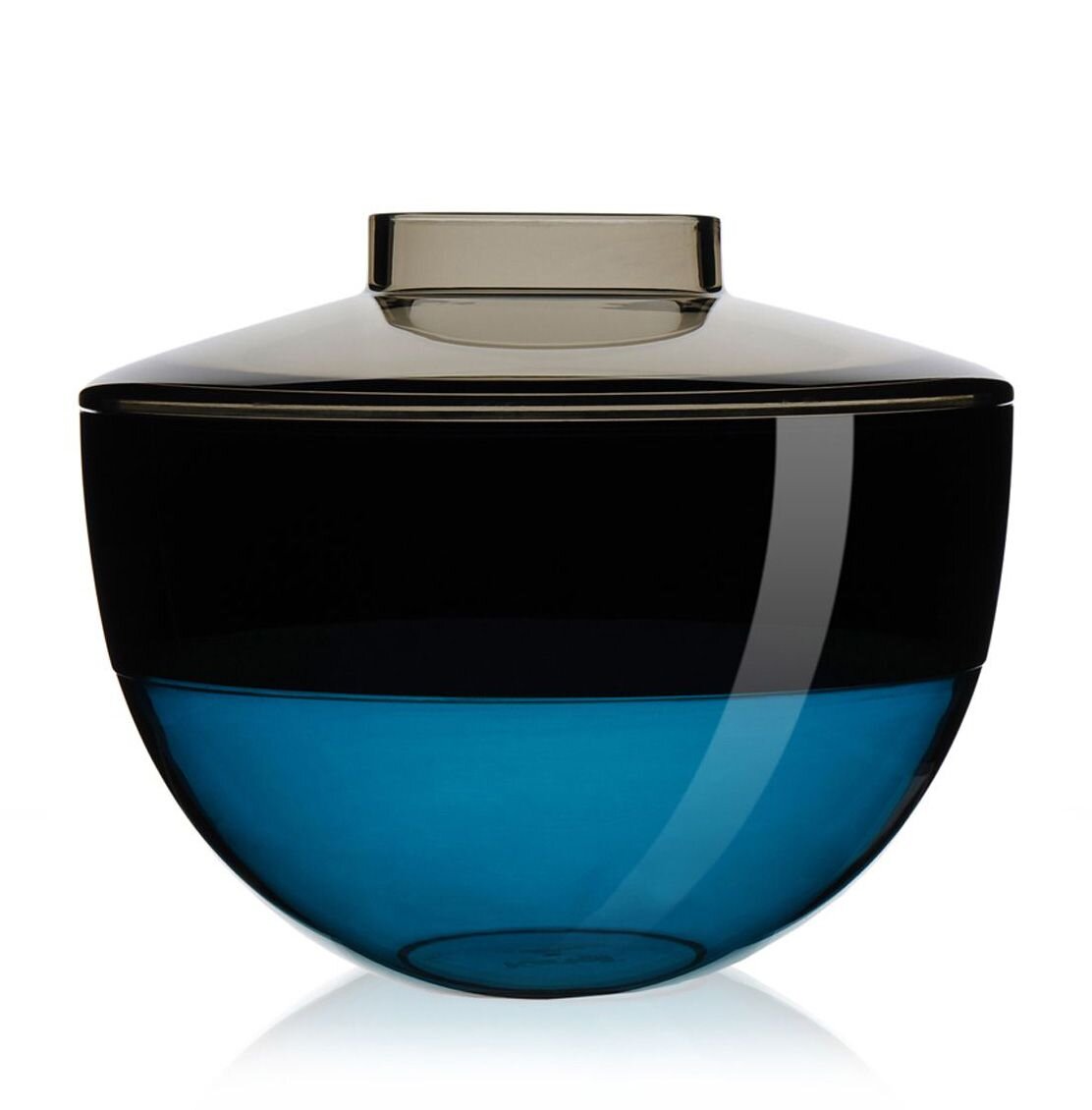 Shibuya Vase by Kartell Furniture Accessories Shibuya Vase by Kartell Furniture Accessories